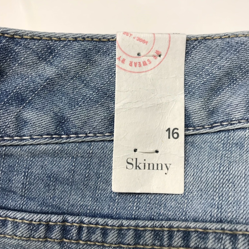 Jeans - Picture 6 of 7